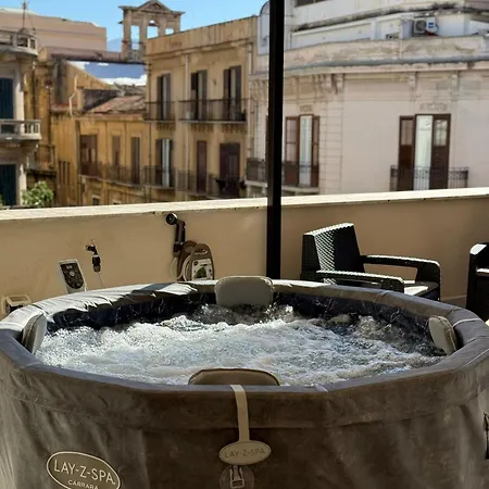 Le Del Cardinale, La Casetta Di Nonna Elvira Daire Palermo